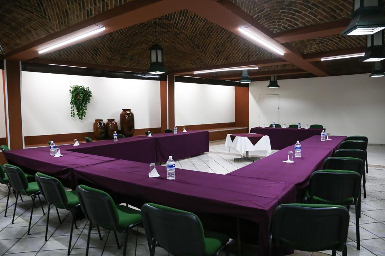 Hotel & Suites Villa Del Sol Morelia Eksteriør bilde