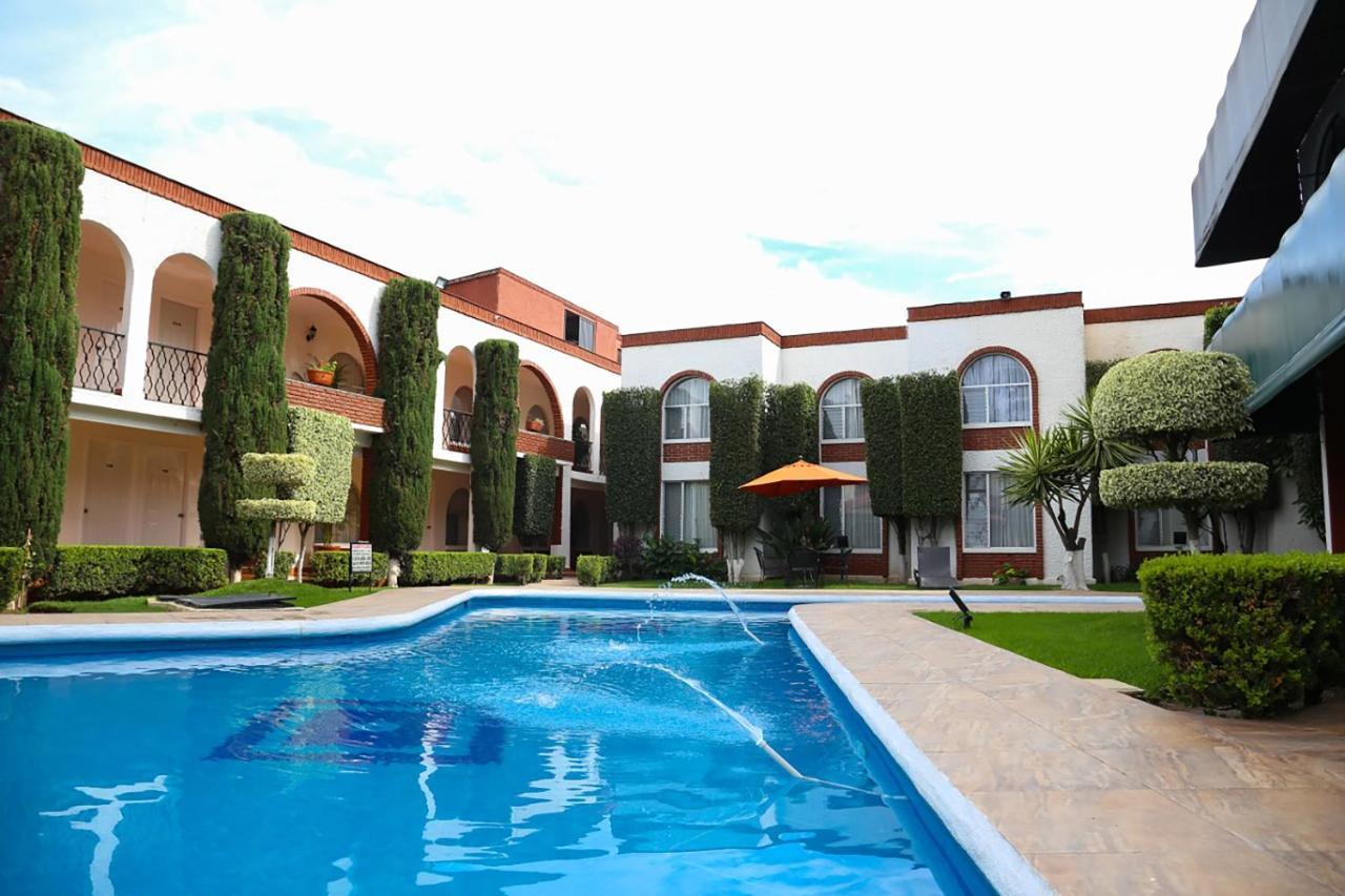Hotel & Suites Villa Del Sol Morelia Eksteriør bilde